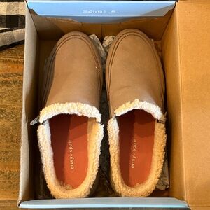 Easy Spirit Tan Slip-On Sherpa-Lined Comfort Slippers